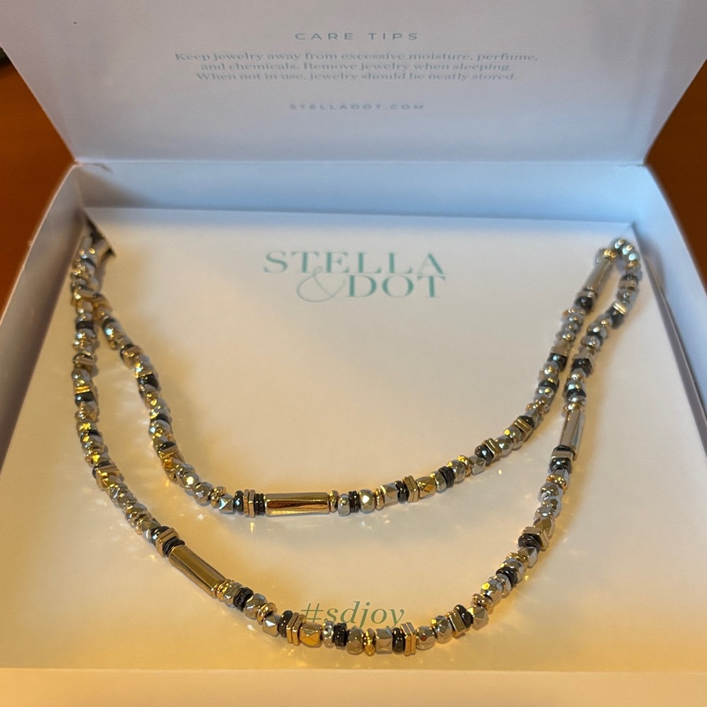 Stella & Dot Rhett Liriat Necklace